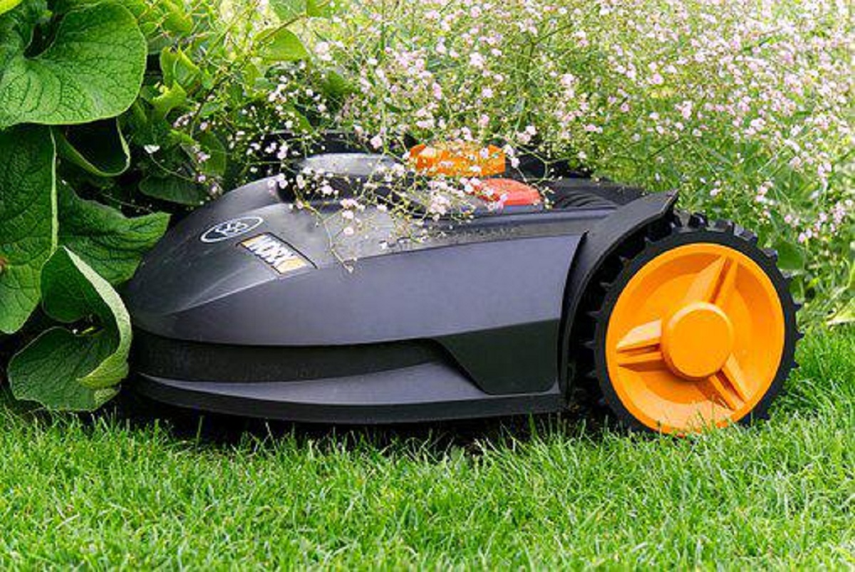 robots tondeuses
